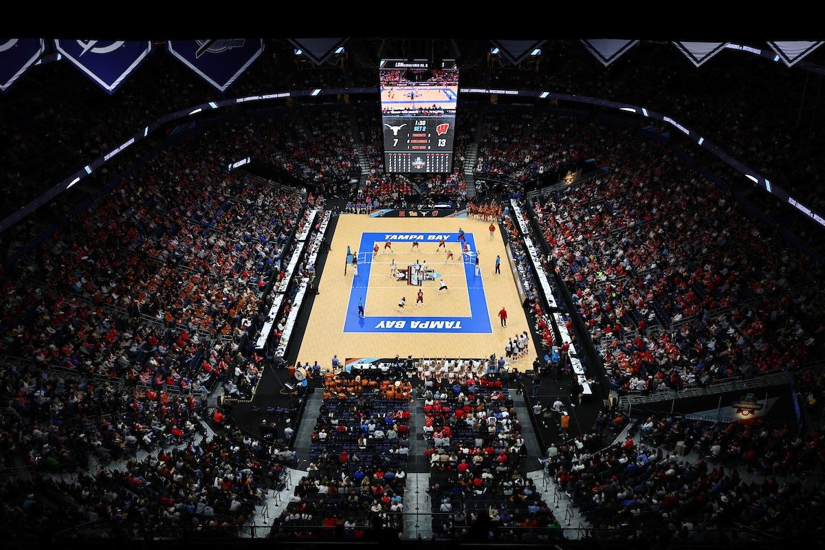 Crowd at 2023 DI women's volleyball semifinals